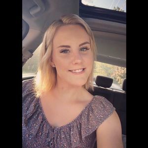 Meet your Posher, Rose